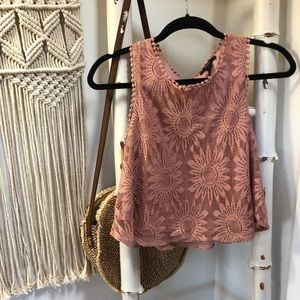 cropped floral tank!